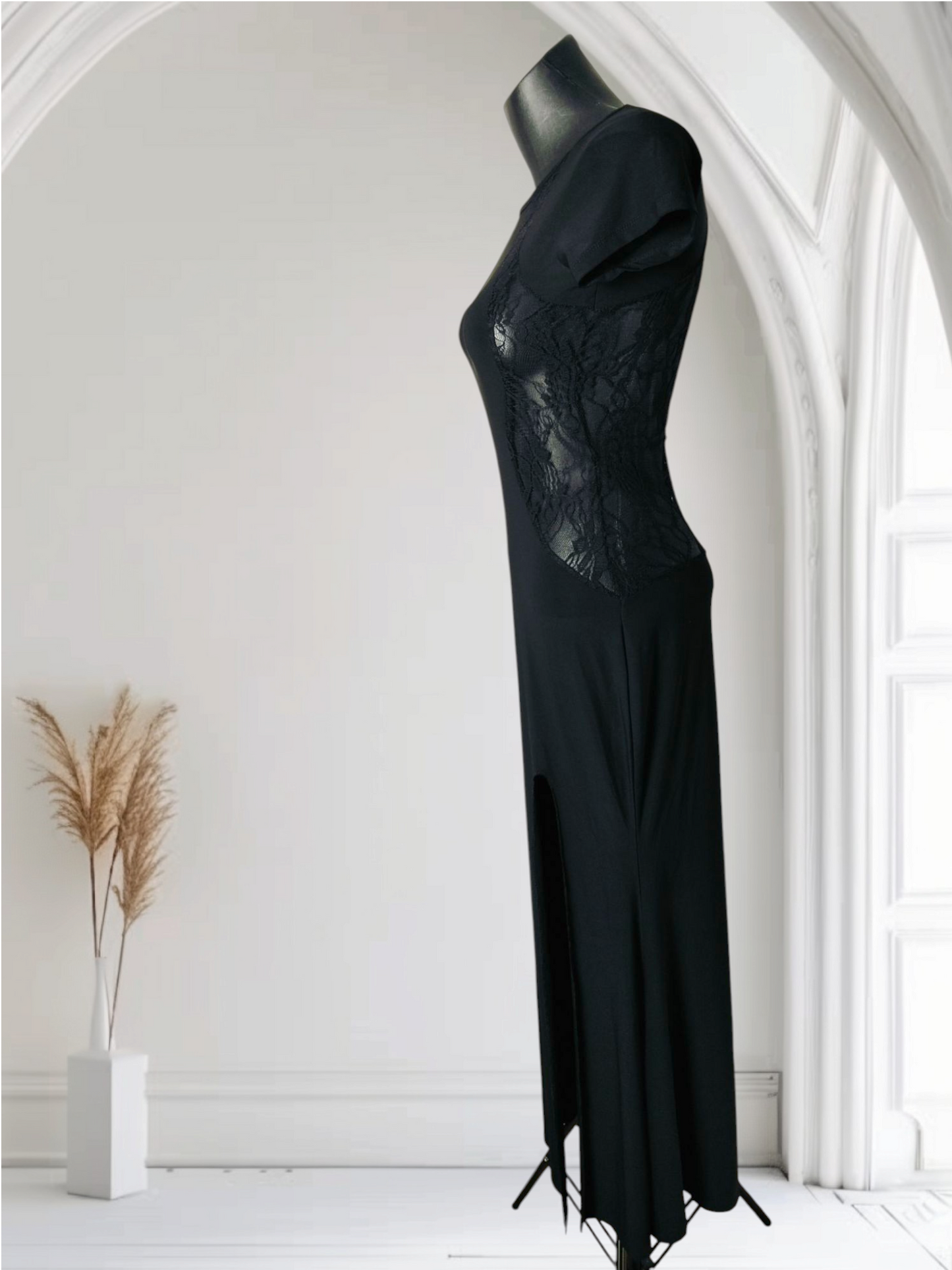 Robe longue à manches courtes