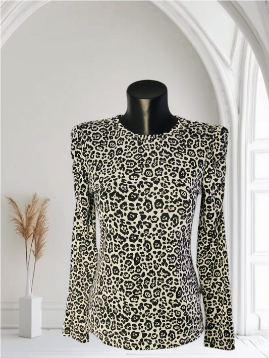 Long sleeve leopard print top